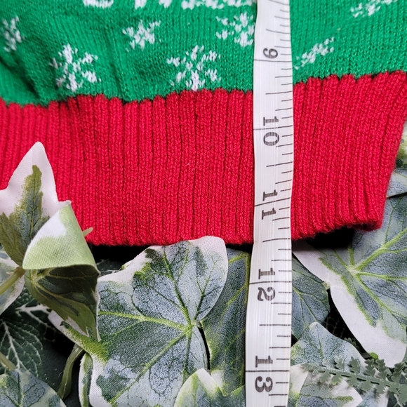 Dr. Seuss The Grinch Baby 0-3 months Long Sleeve Holiday Sweater - Picture 2 of 4